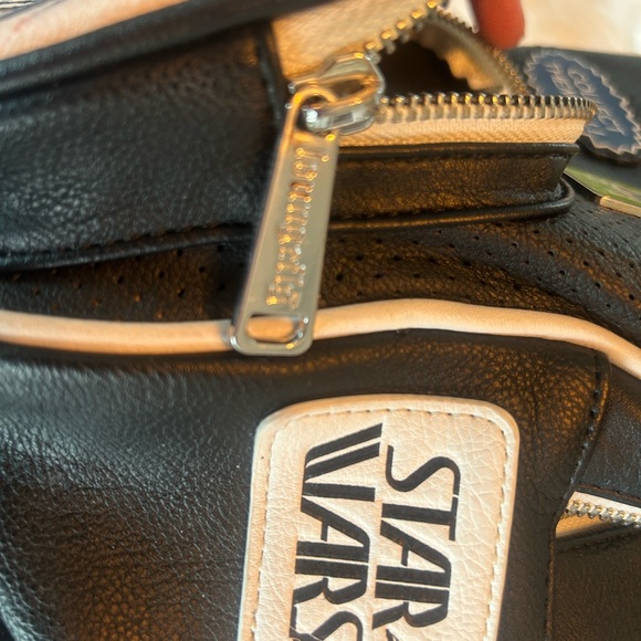 Disney Parks Star Wars Vintage Action Figures Cross Body Bag - Loungefly - Picture 6 of 10